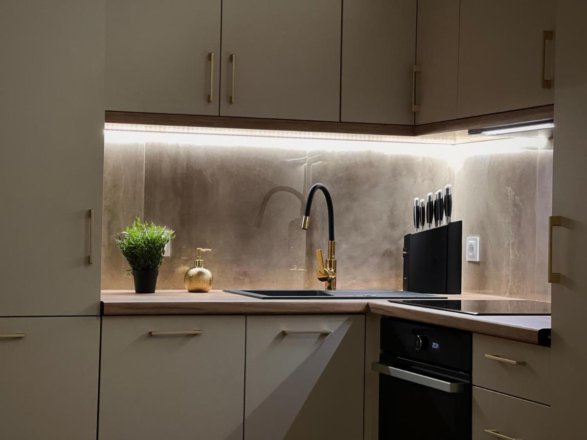 Coco City Center Apartment Кельце Екстер'єр фото