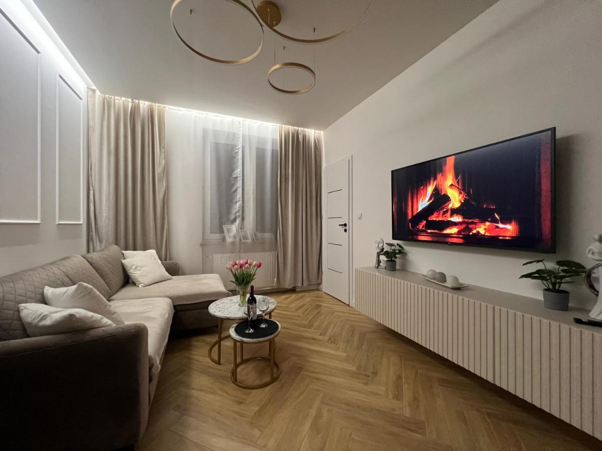 Coco City Center Apartment Кельце Екстер'єр фото