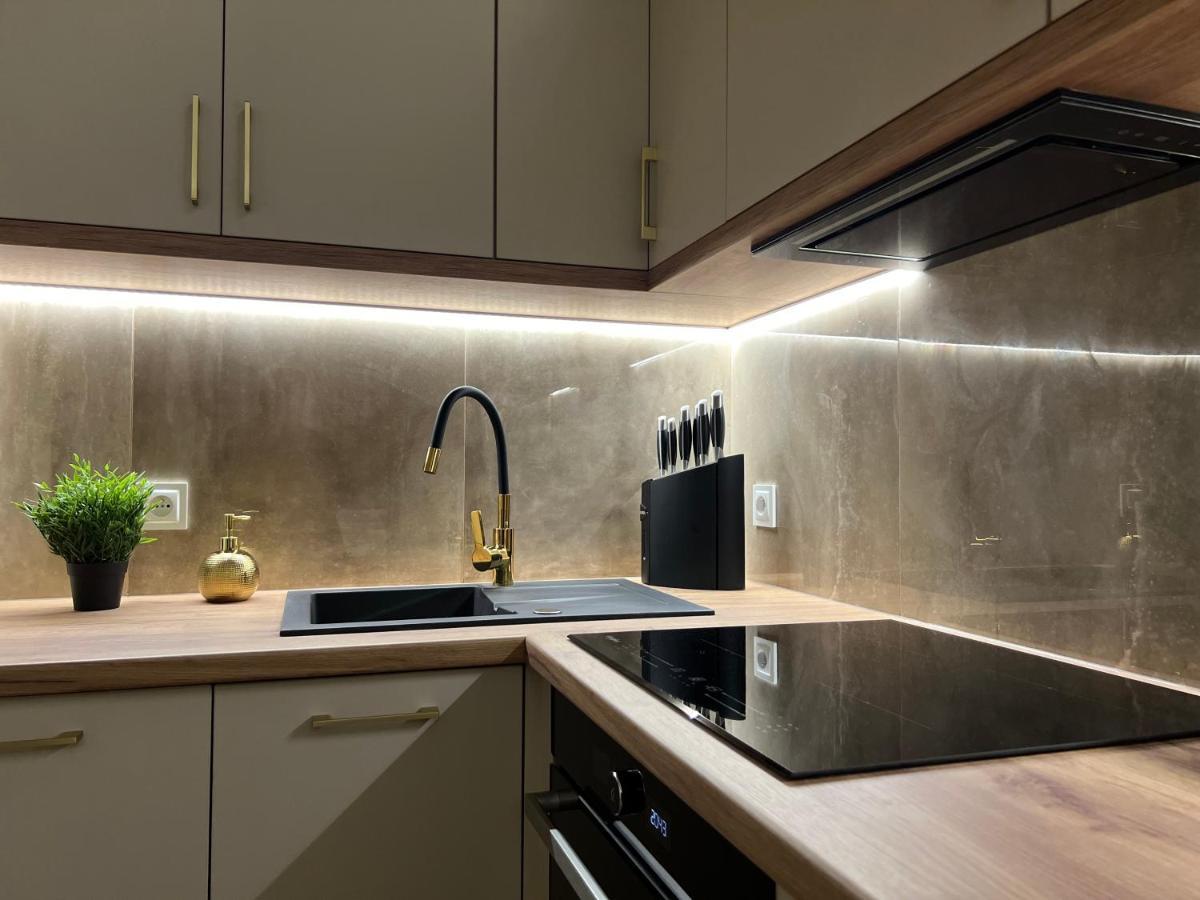 Coco City Center Apartment Кельце Екстер'єр фото
